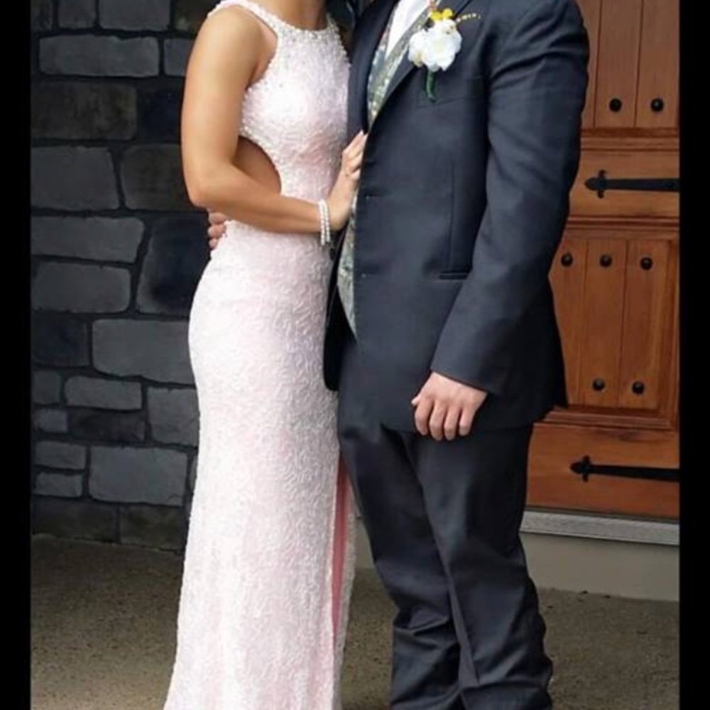 Prom Dress - Picture 3 of 5